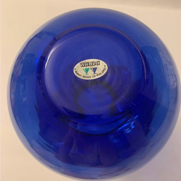 WANDA BLUE GLASS COBALT VASE PORTUGAL 10 IN. Pre owned - Picture 3 of 4